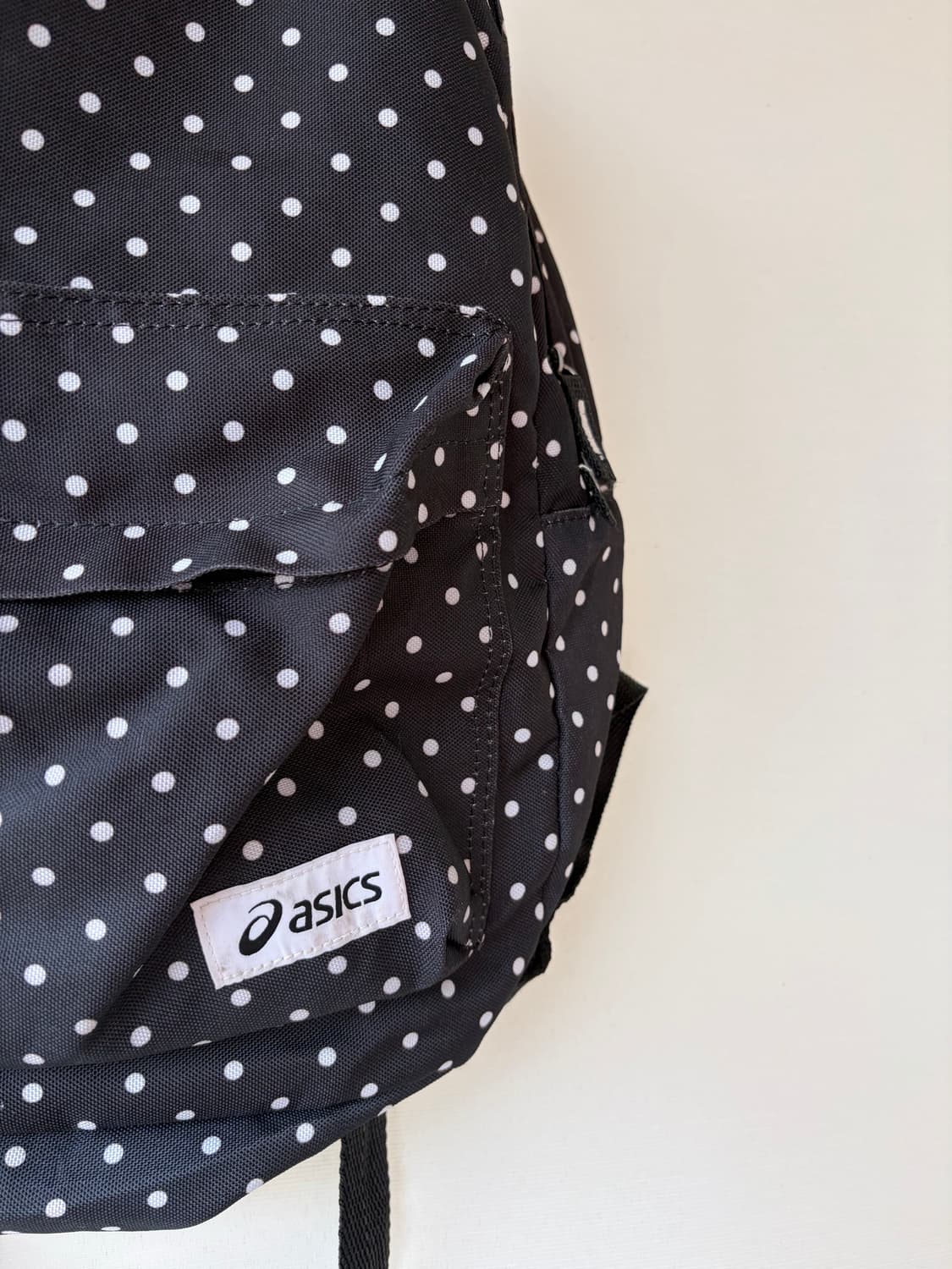 아식스 도트 백팩 판매합니다. 상품이미지3