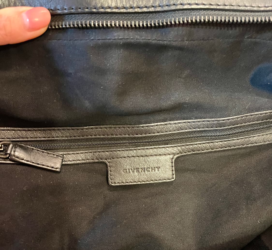 지방시 Givenchy나이팅게일 맥시 (XL) 블랙 카프스킨 숄더백 상품이미지6