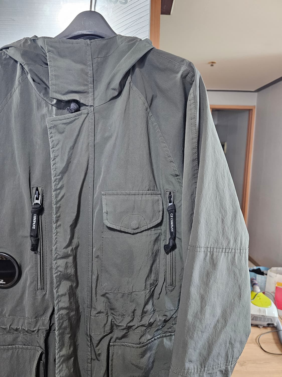 씨피컴퍼니 후드형 올리브 야상형 자켓 팔아요 상품이미지4