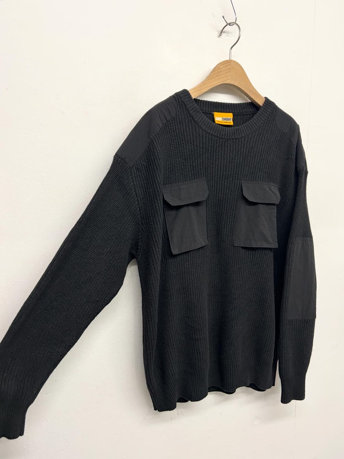 GRIP SWANY 그립스와니 블랙 니트 포켓 스웨터 상품이미지2