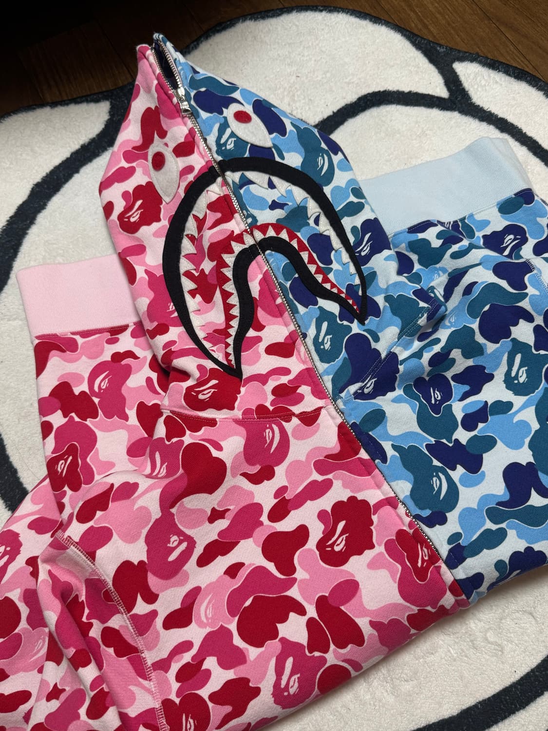 (L) 베이프 ABC카모 세퍼레이트 샤크 풀 집 후드 블루 핑크 상품이미지2