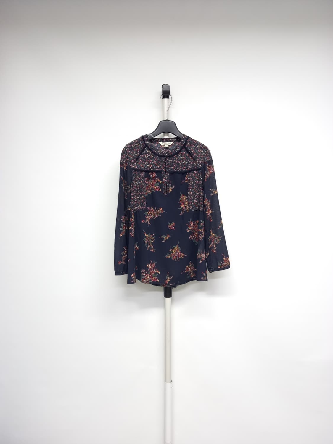 써스데이아일랜드 춘하추 쉬폰 긴팔블라우스 55 상품이미지1