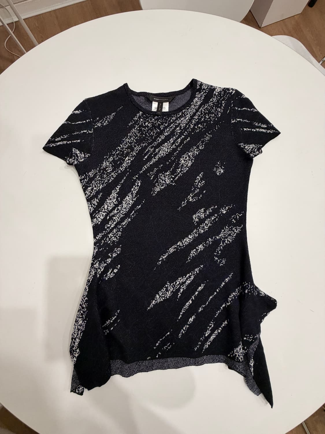 자카드 라운드 실크 반팔 니트 상품이미지5