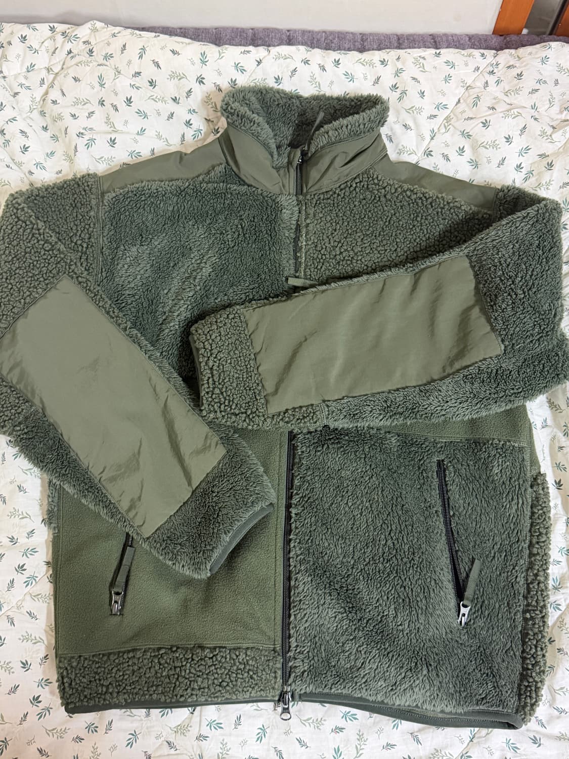 [M]유니클로 엔지니어드 가먼츠 후리스 플리스 자켓 상품이미지1