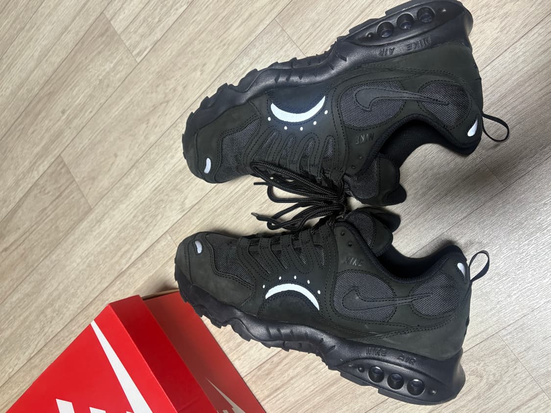 나이키 에어테라 휴마라 285 상품이미지4