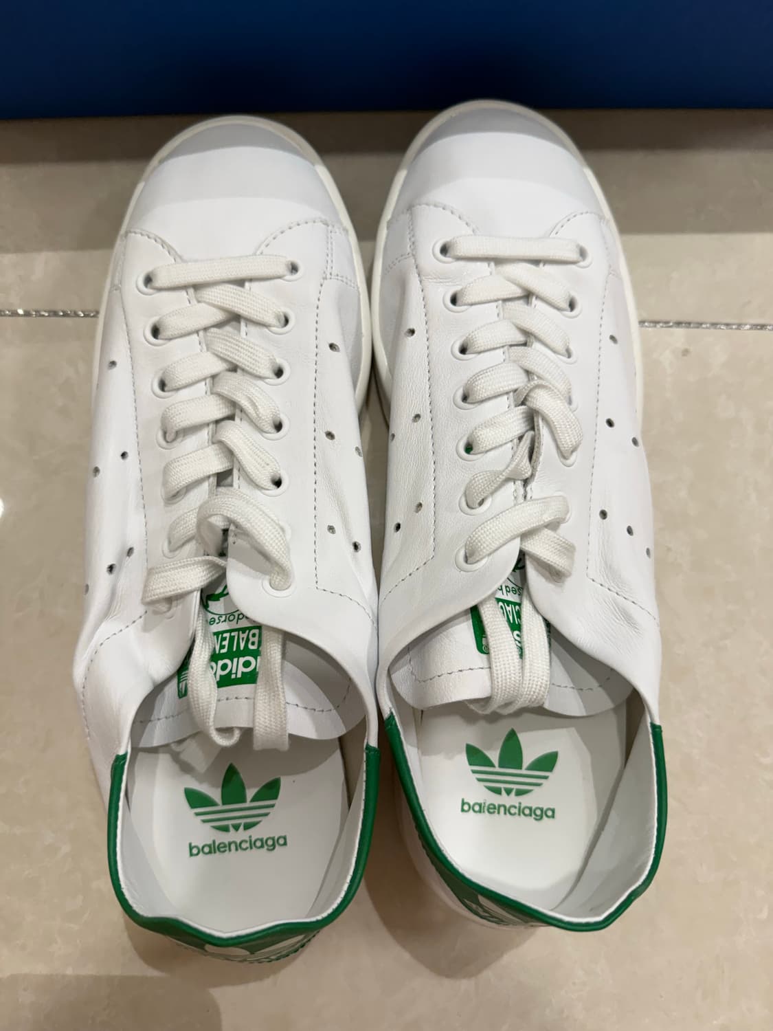 아디다스 x 발렌시아가 스탠스미스 41사이즈  상품이미지3