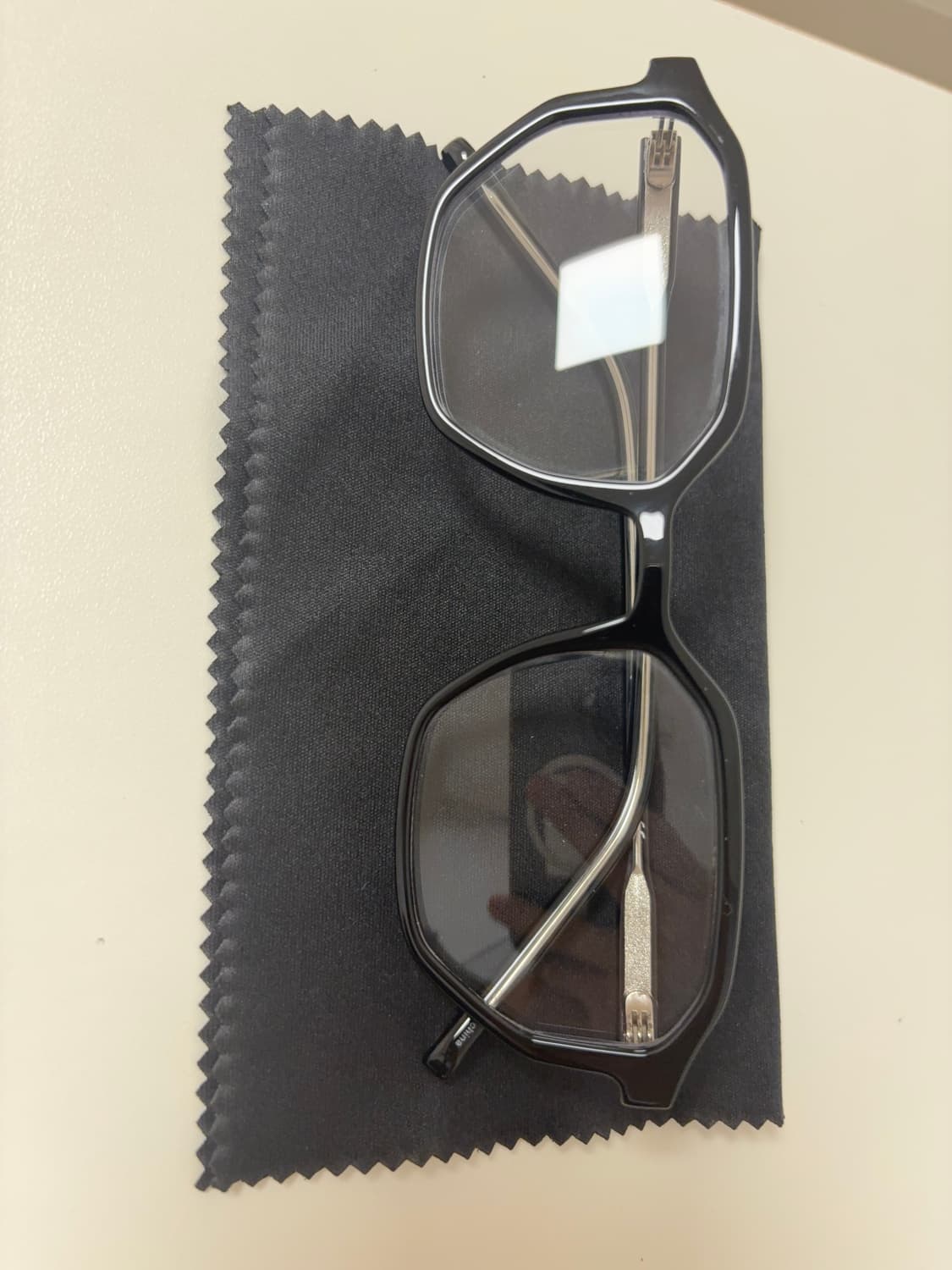 솔로지옥 덱스 안경 상품이미지2