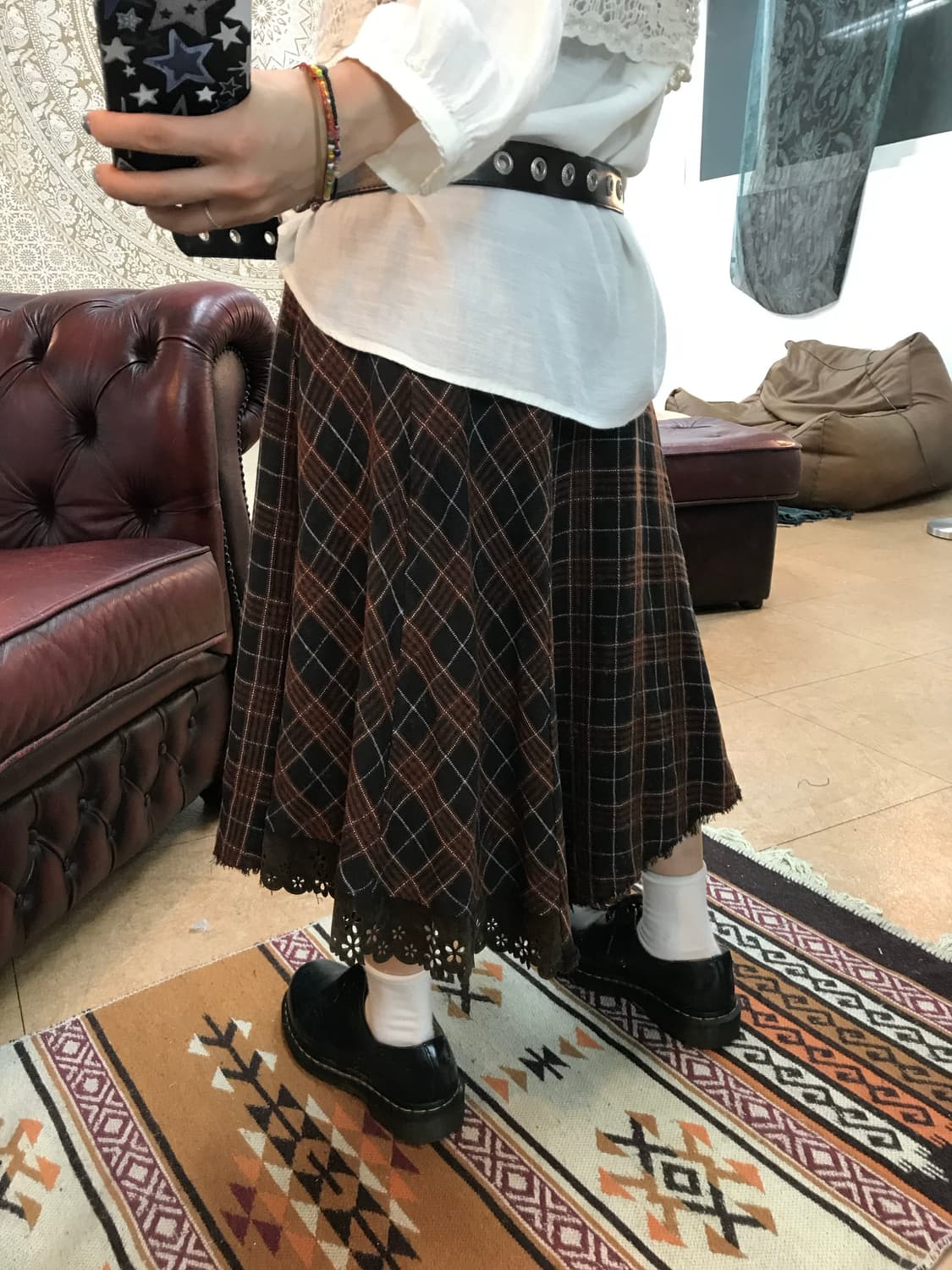 썰스데이아일랜드 여성 체크 미디스커트 상품이미지6
