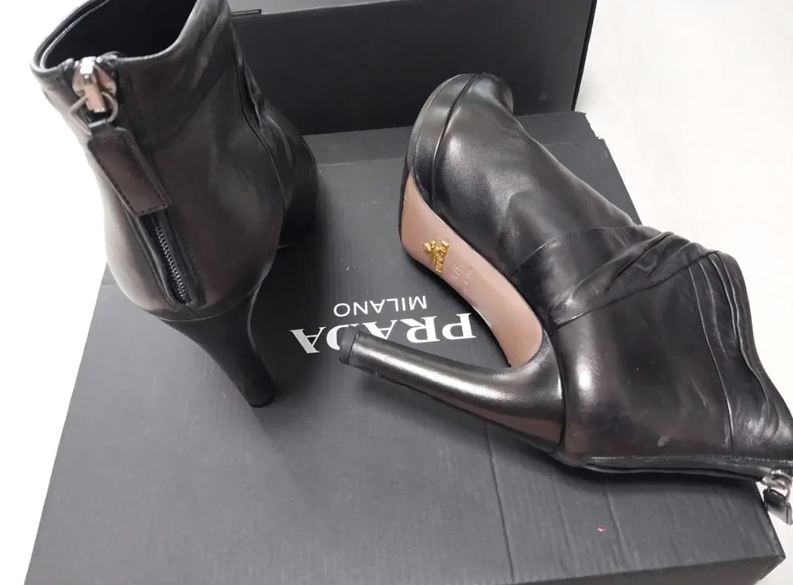 프라다 앵클 부츠 37 1/2사이즈 상품이미지3