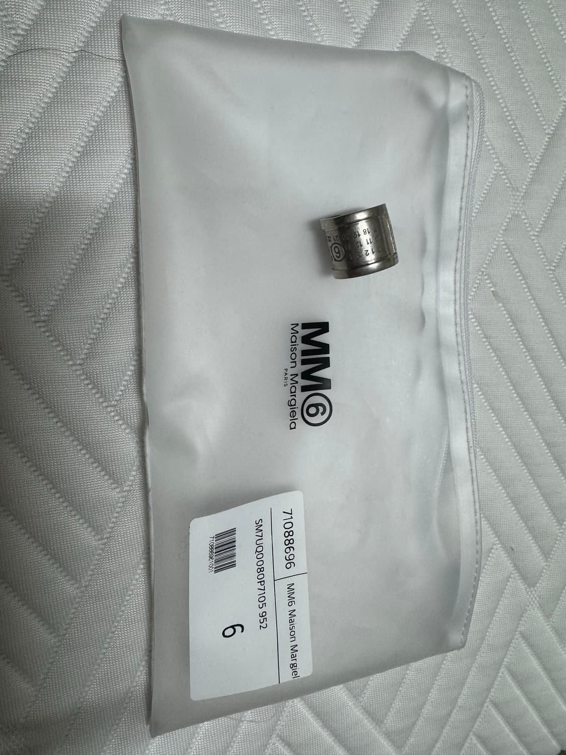 메종마르지엘라 MM6 실버반지 상품이미지3