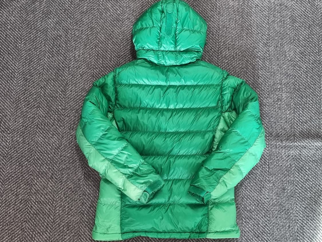 MONTBELL — 그린 경량 구스다운 자켓 상품이미지4