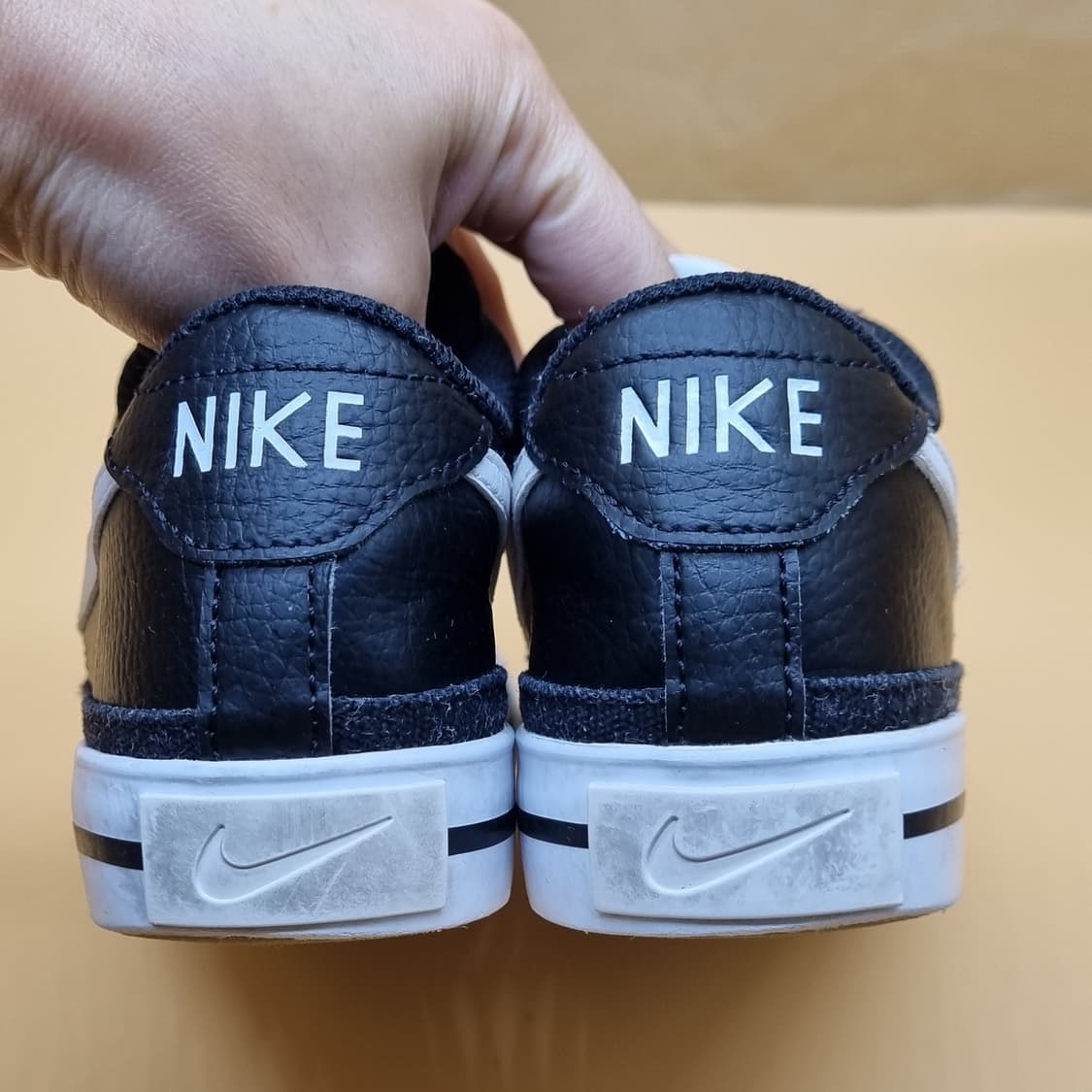 나이키 코트 레거시. 레더 스니커즈225 상품이미지4