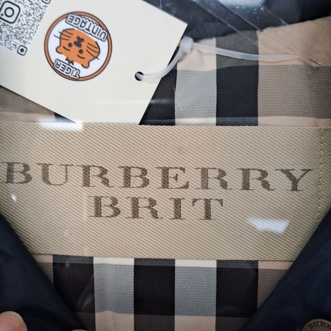 버버리 브릿 거위털 롱패딩 상품이미지3