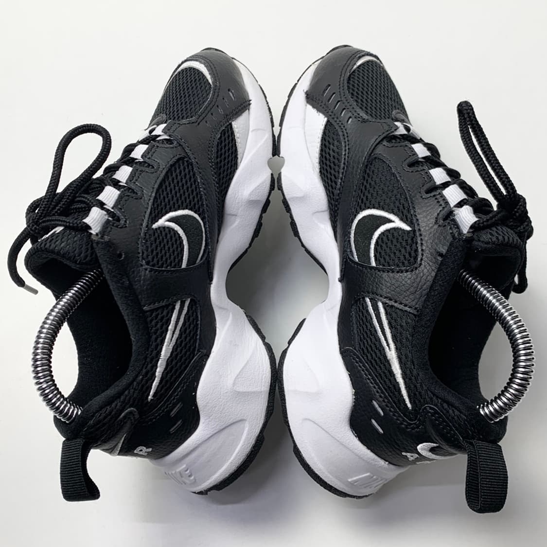 [230/정품] NIKE 나이키 에어 하이츠 여성 운동화신발 상품이미지4