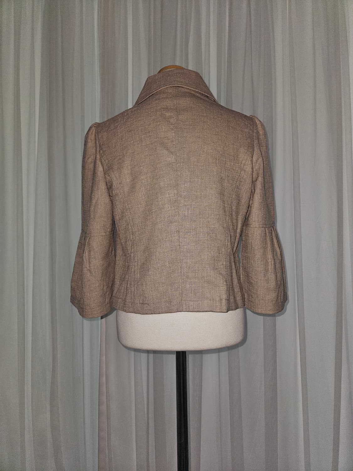 viva presto 밀크카라멜 러플 블레이저 상품이미지3