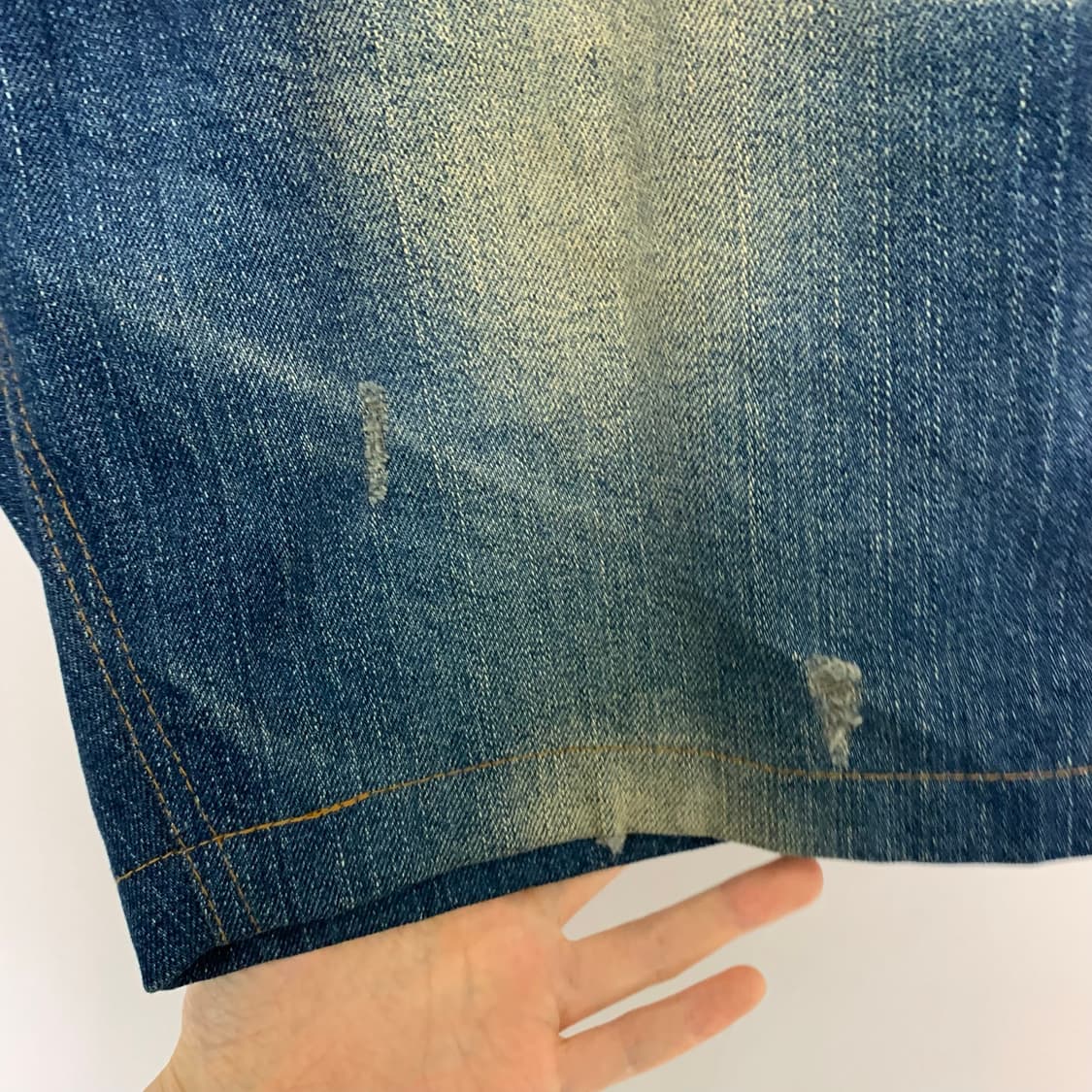 돌체앤가바나 은장로고패치 지퍼 데미지디테일 워싱데님 중청 반바지 35인치 상품이미지4