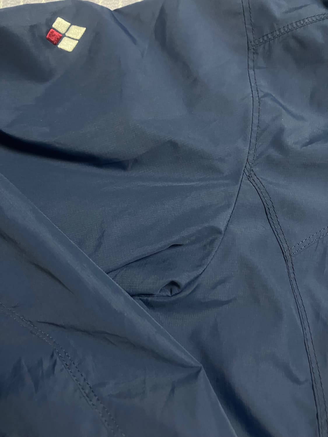 Montbell 바람막이 상품이미지3