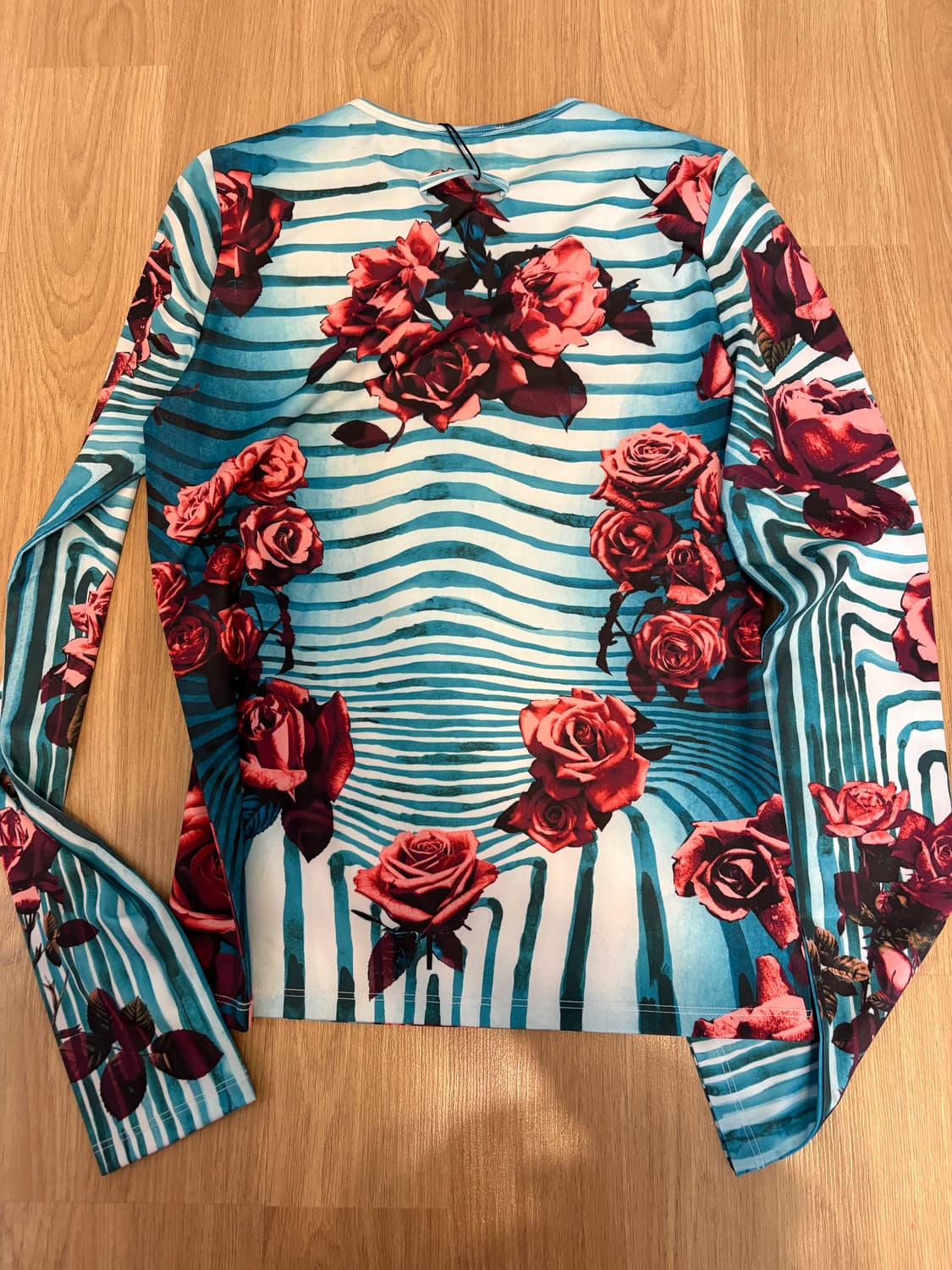 장폴고티에 플라워 바디 모핑 탑 상품이미지3