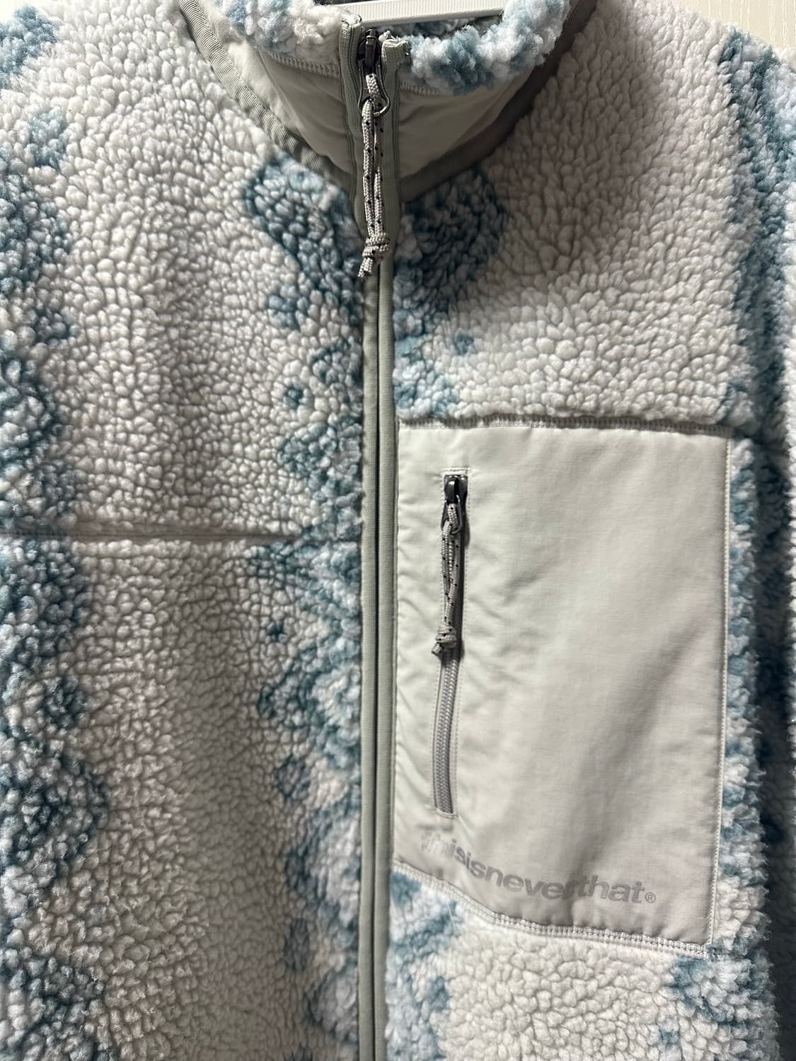 디스이즈네버댓 후리스 상품이미지3