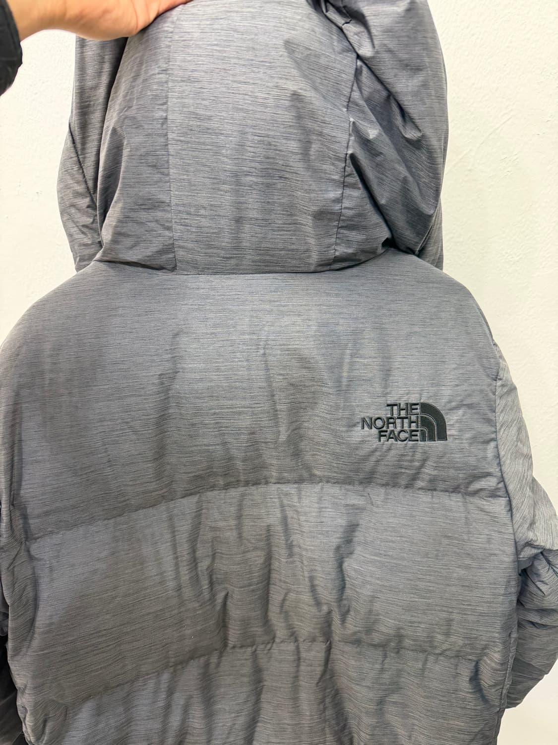 정품) 노스페이스 여성 회색 롱패딩 S 상품이미지6