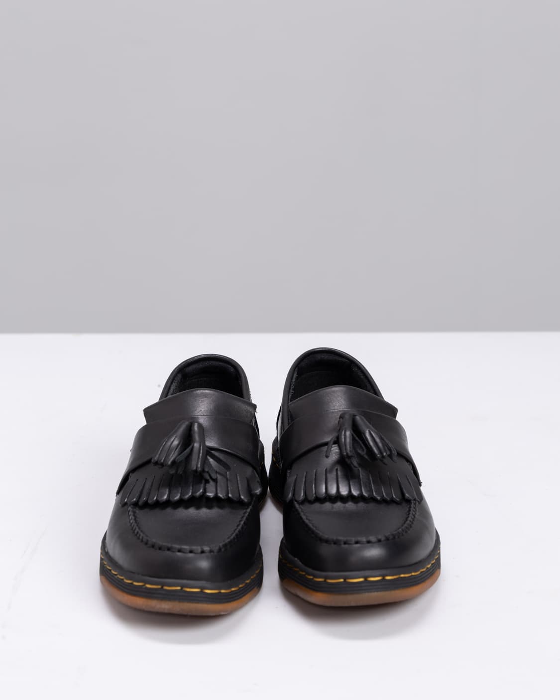 닥터마틴 에디슨 태슬 로퍼 블랙 260 상품이미지2