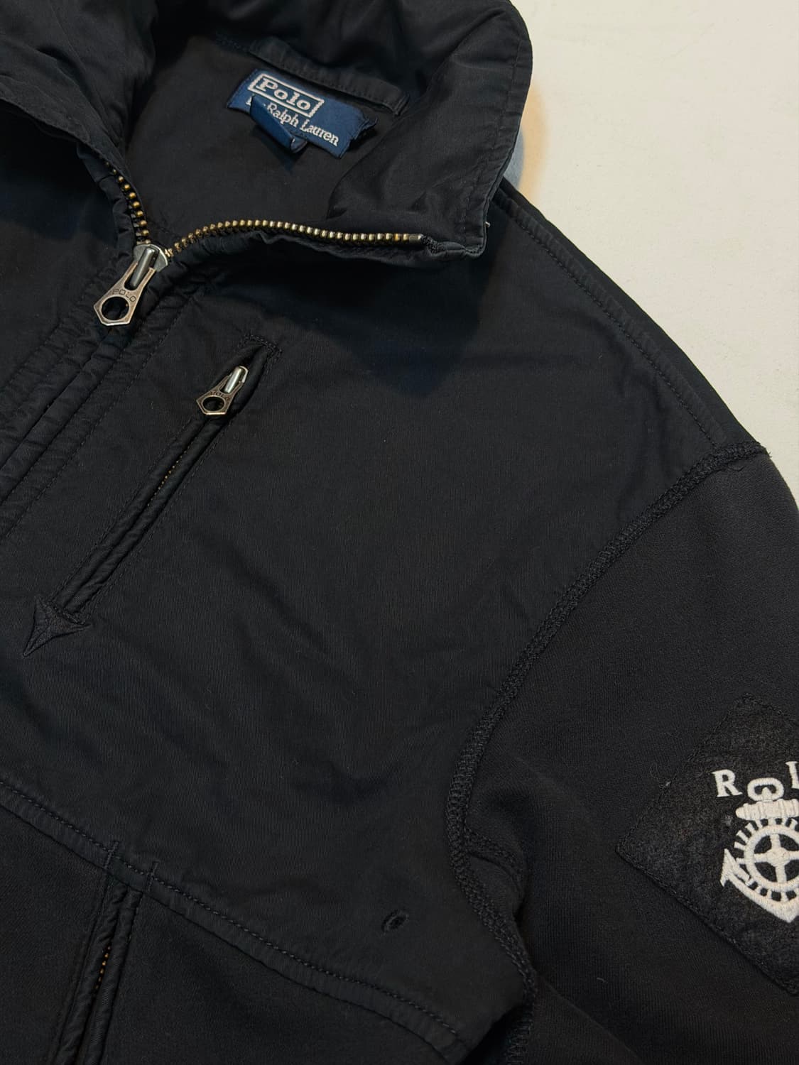 폴로 랄프로렌 닻패치 하이브리드 투웨이 집업 자켓 블랙 상품이미지2