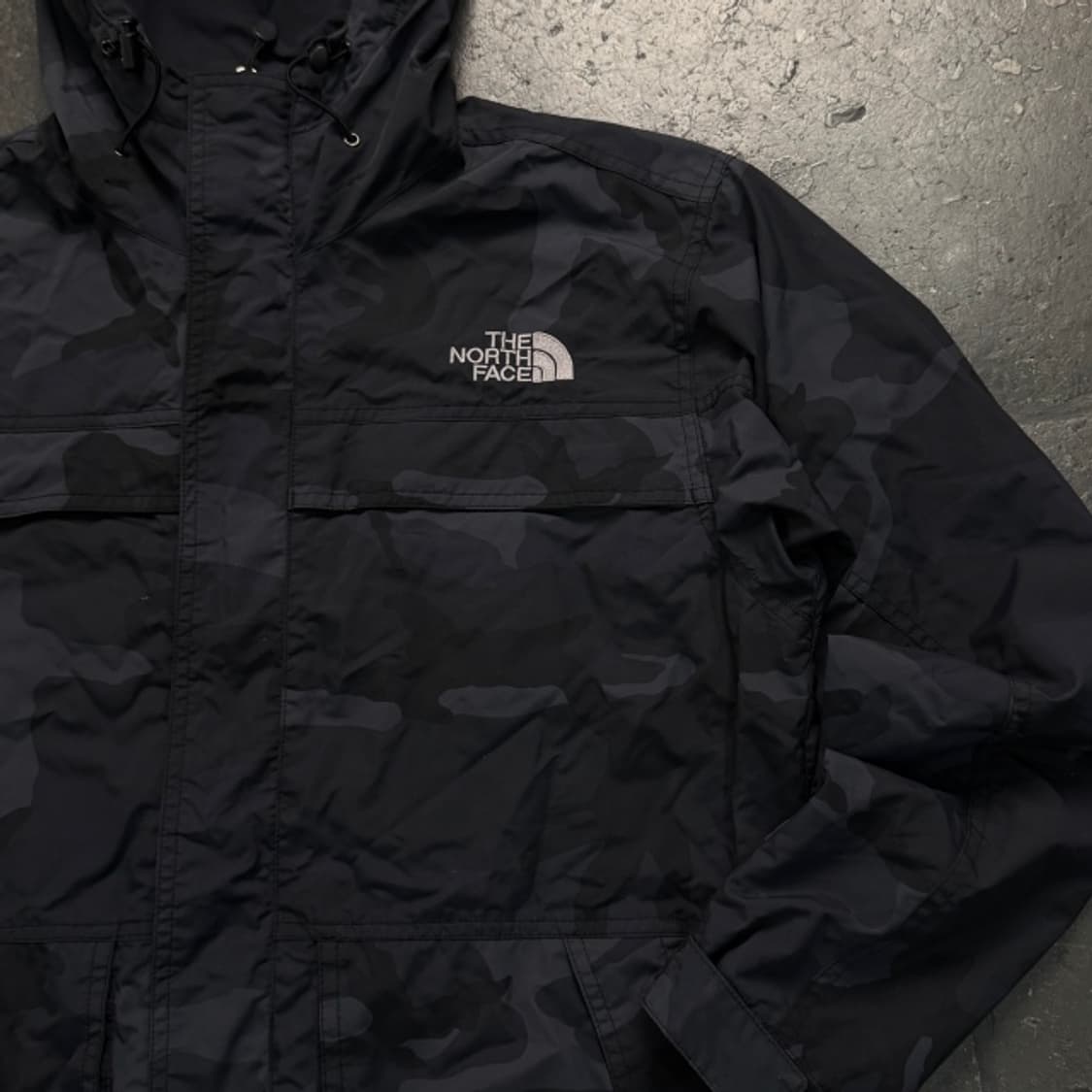 100 노스페이스 카모 바람막이 상품이미지2