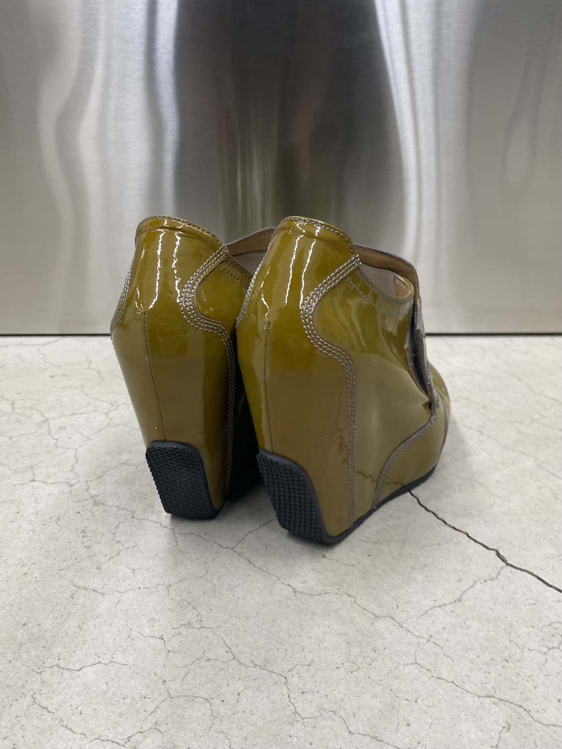 드리스 반 노튼 페이턴트 웨지 힐 상품이미지3