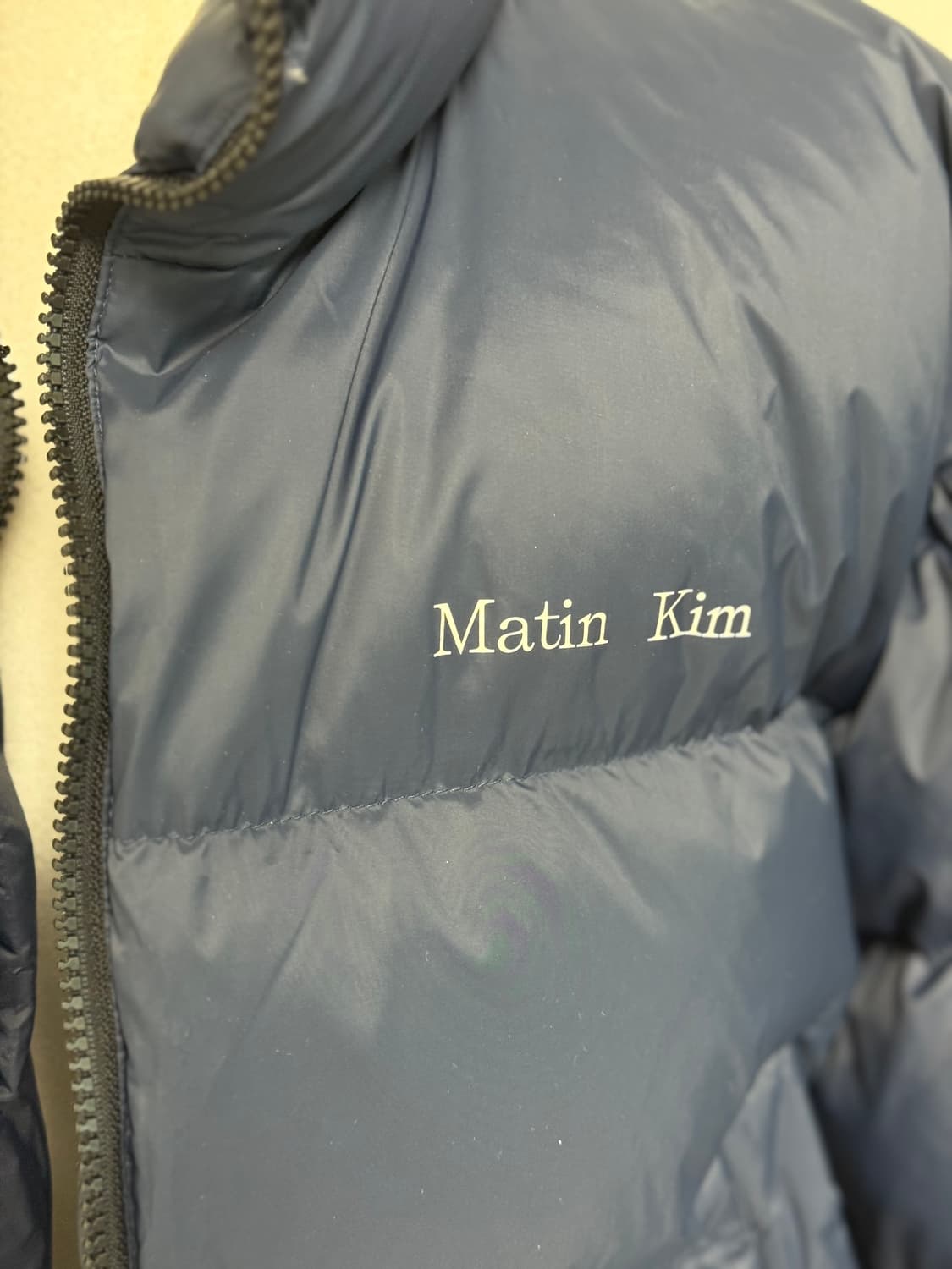 DP상품)마뗑킴 하이 넥 클래식 크롭 퍼퍼 다운 점퍼 네이비 (W) 상품이미지2