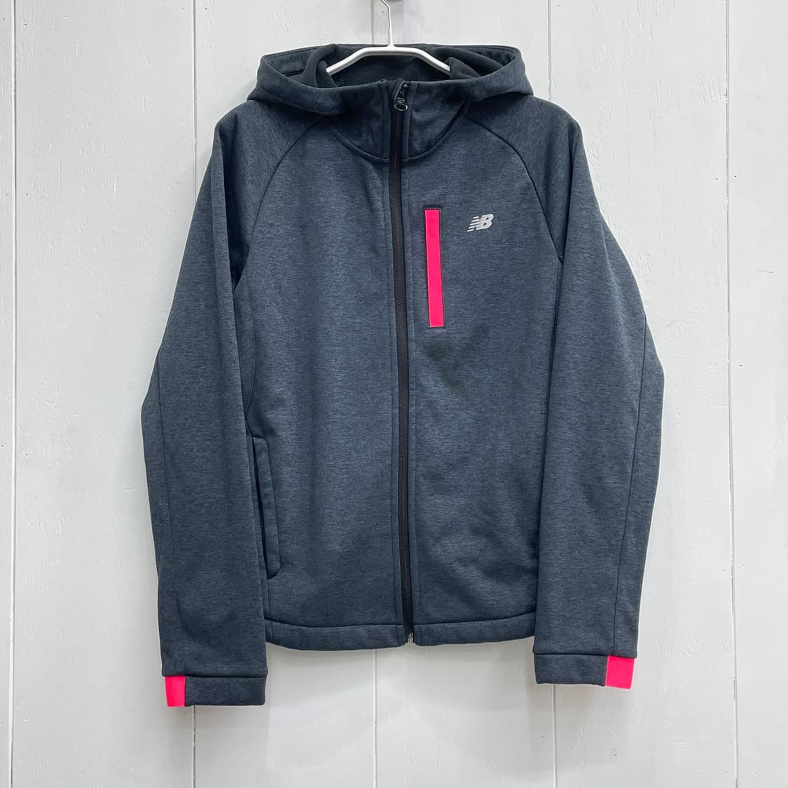 뉴발란스 NB HEAT 다크 그레이 후드 집업 자켓 상품이미지2