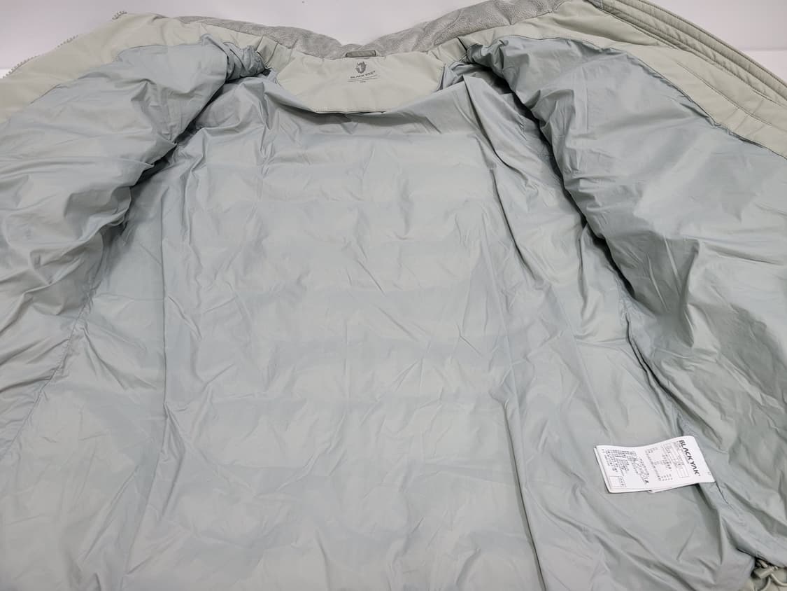 블랙야크 22FW B제로스팟2 구스 다운 자켓 / 여 100
 상품이미지8