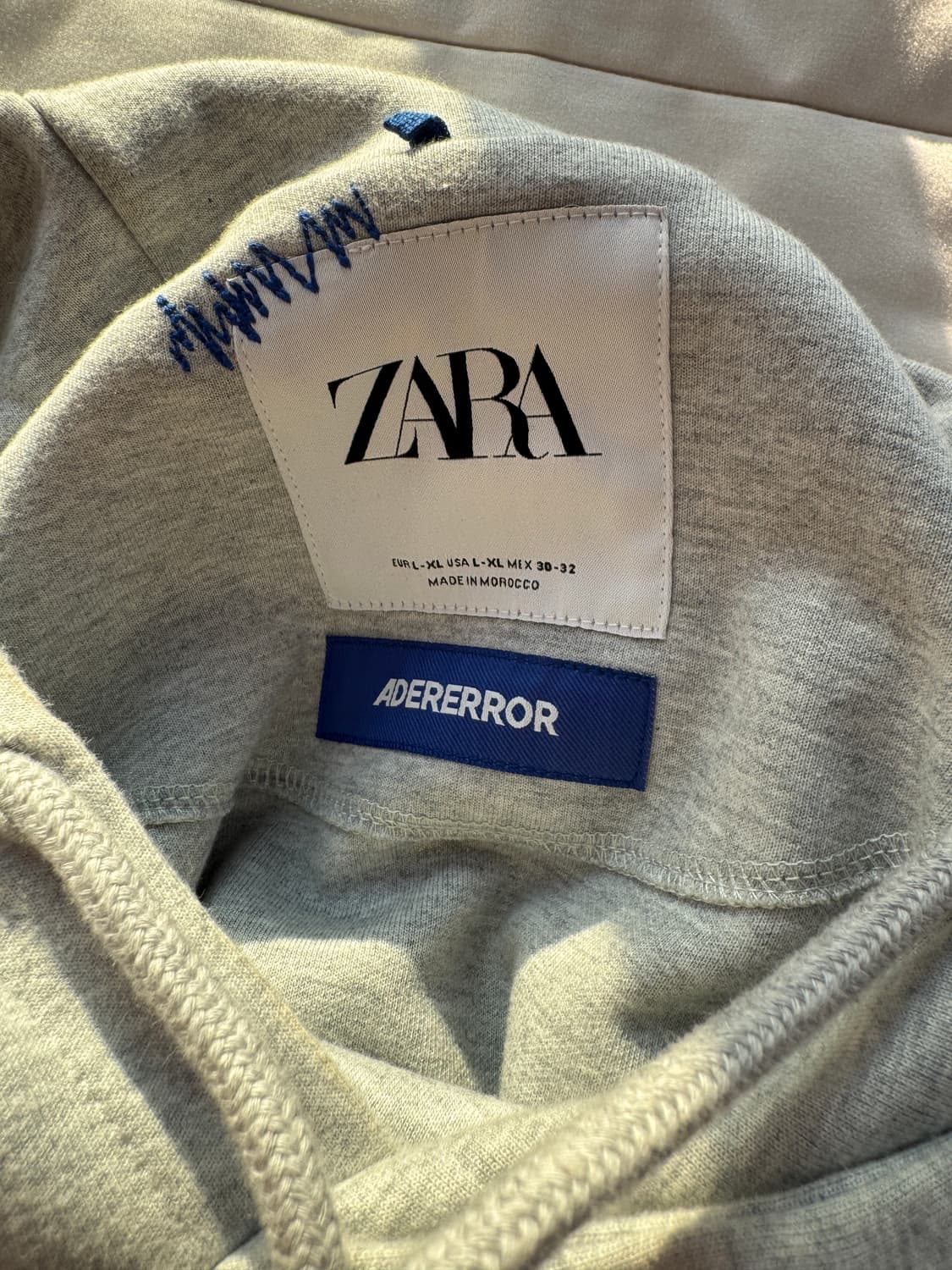 자라 x 아더에러 자수 후드 스웨트셔츠 그레이 상품이미지4