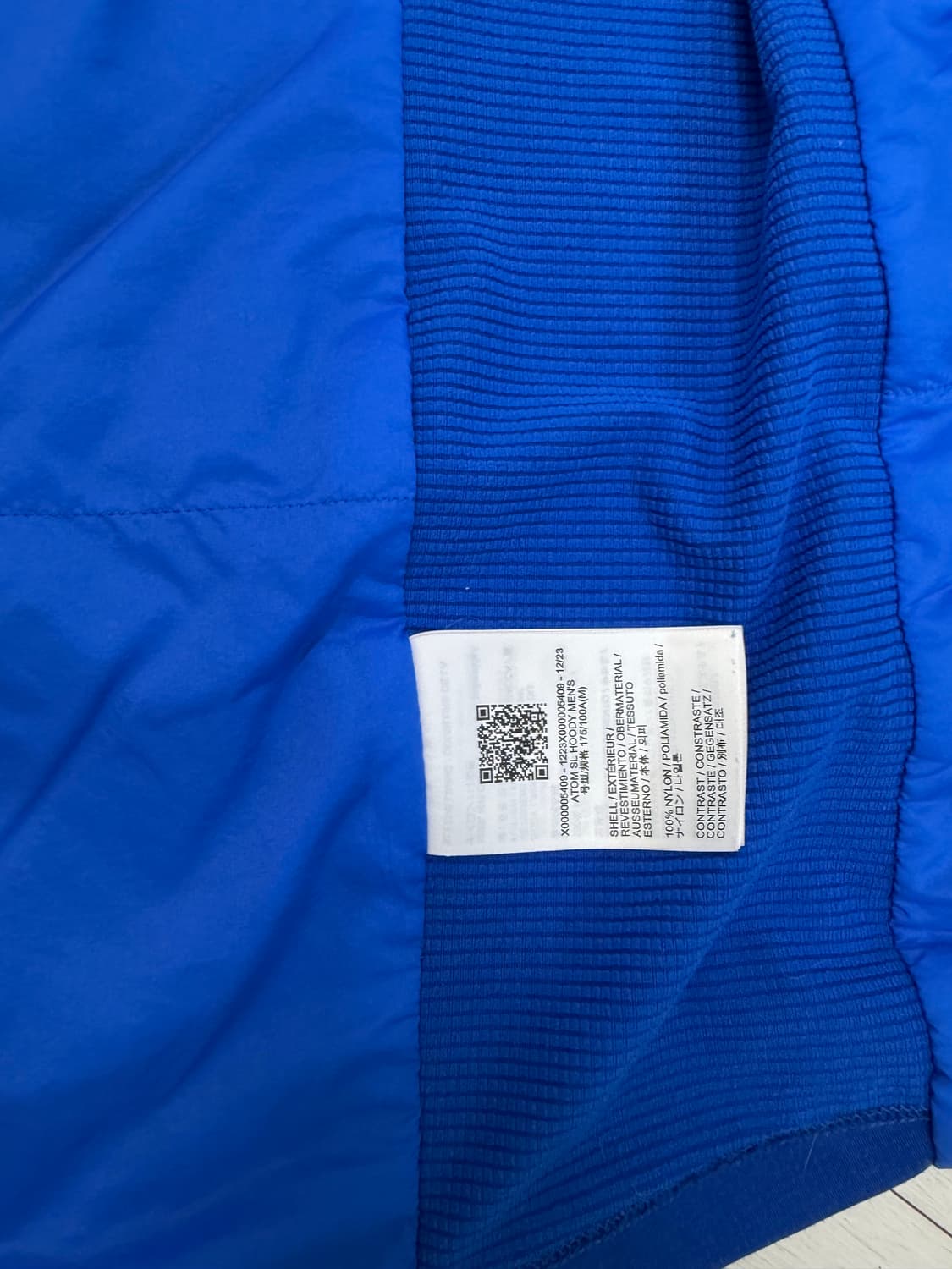 아크테릭스 아톰 SL  M 사이즈   상태 9.2/10  크림에서 36만 상품이미지9