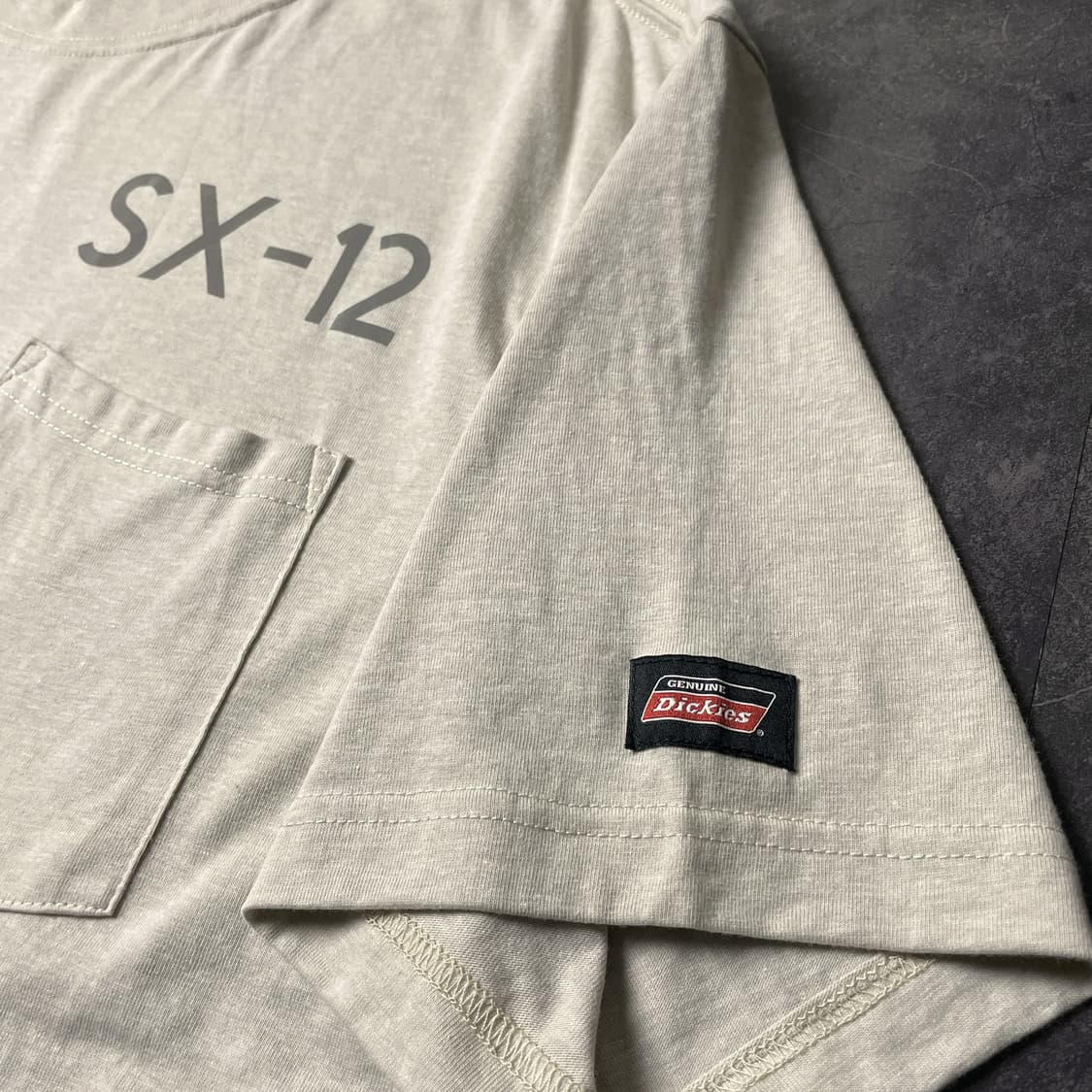 DICKIES 디키즈 베이지 프린팅 반팔 티셔츠 A01021 상품이미지4
