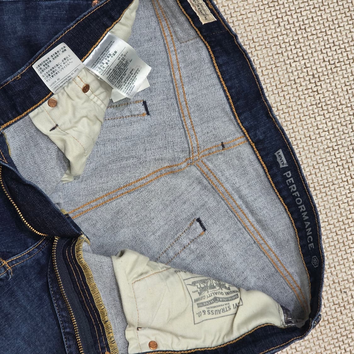 리바이스 502 테이퍼드 핏 윔진 (34X32) 상품이미지3