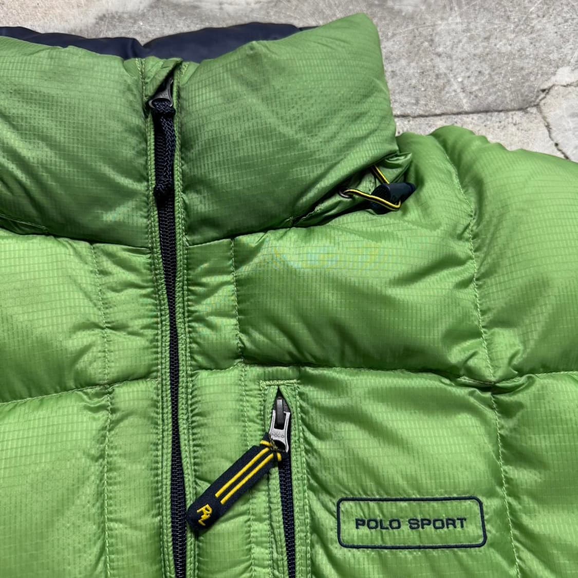 20FW 폴로 랄프 로렌 폴로 스포츠 스퀘어 다운 패딩 라임 그린 상품이미지3