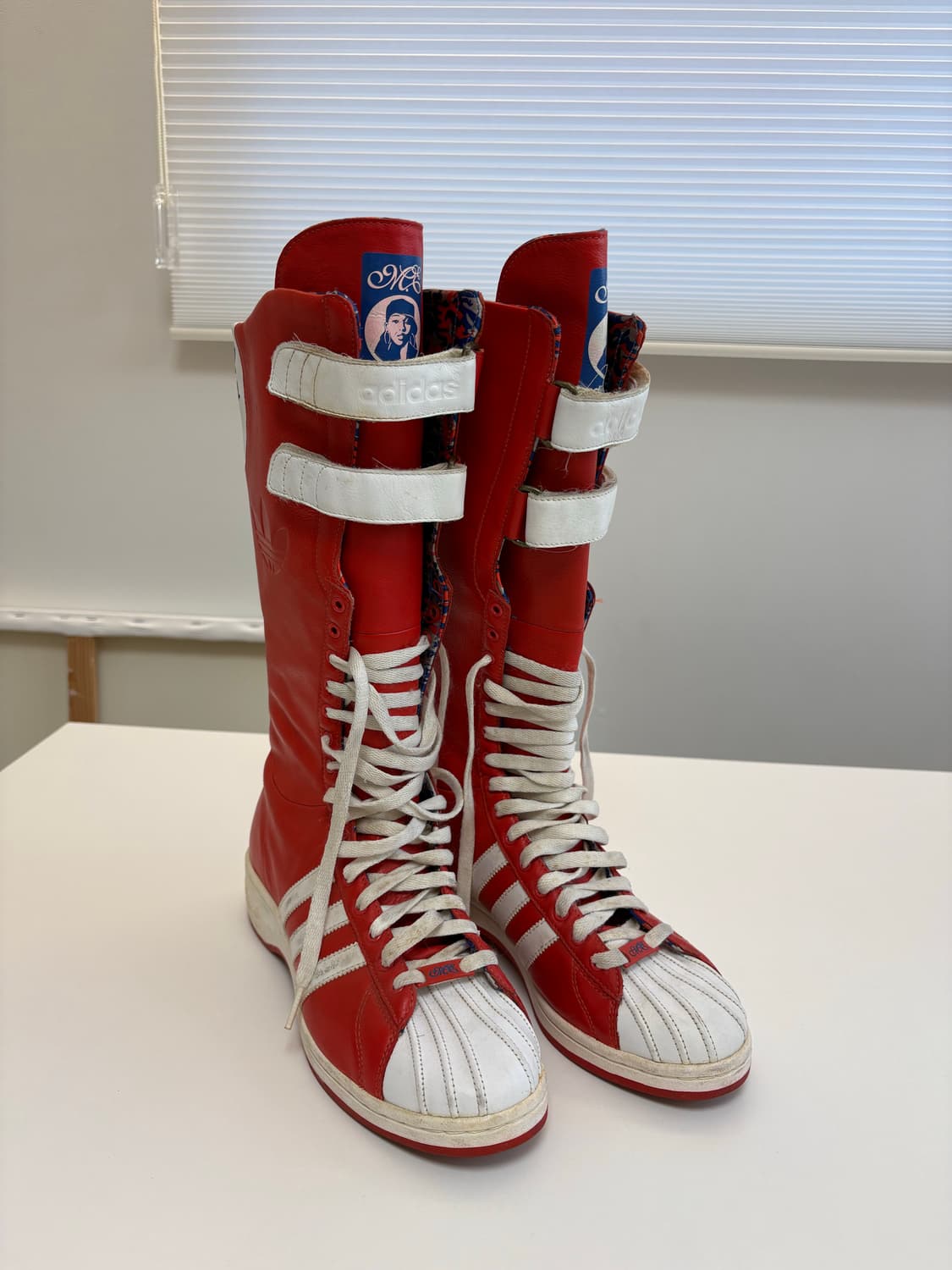 아디다스 레이스업 부츠 상품이미지1