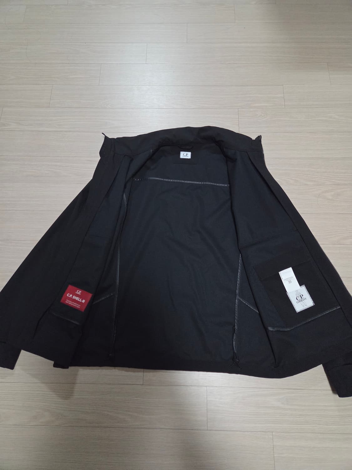 [미착용] C.P 컴퍼니 C-Shell 바람막이 자켓 상품이미지3
