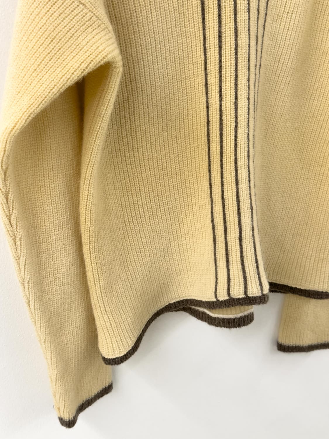 이세이미야케 IM 스웨터 상품이미지3