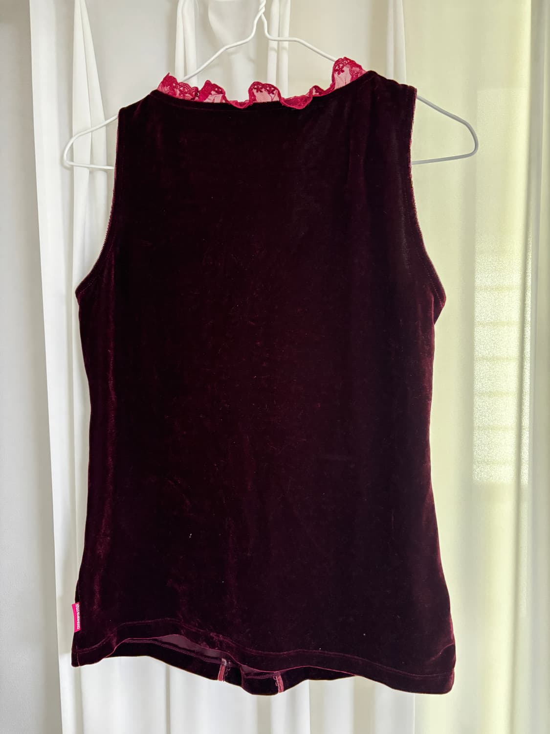 코스모폴리탄 벨벳 리본 슬리브리스 상품이미지3