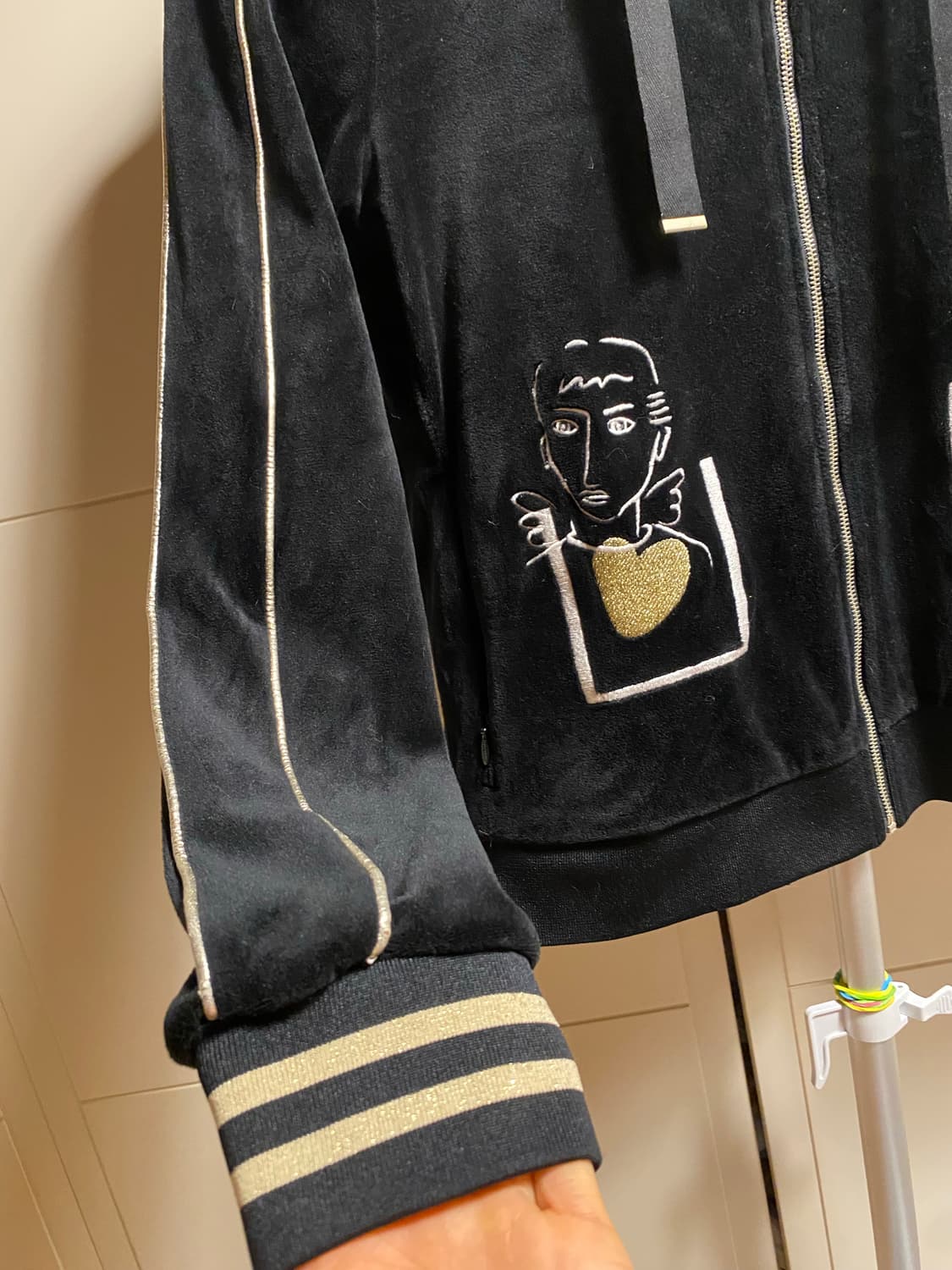 카스텔바작 벨벳 후드집업 블랙 상품이미지2