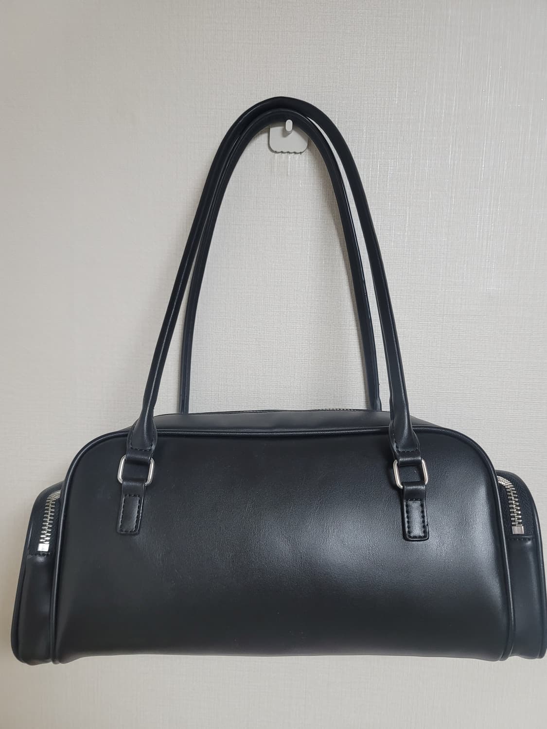 마뗑킴 블랙 보스턴백입니다 상품이미지3