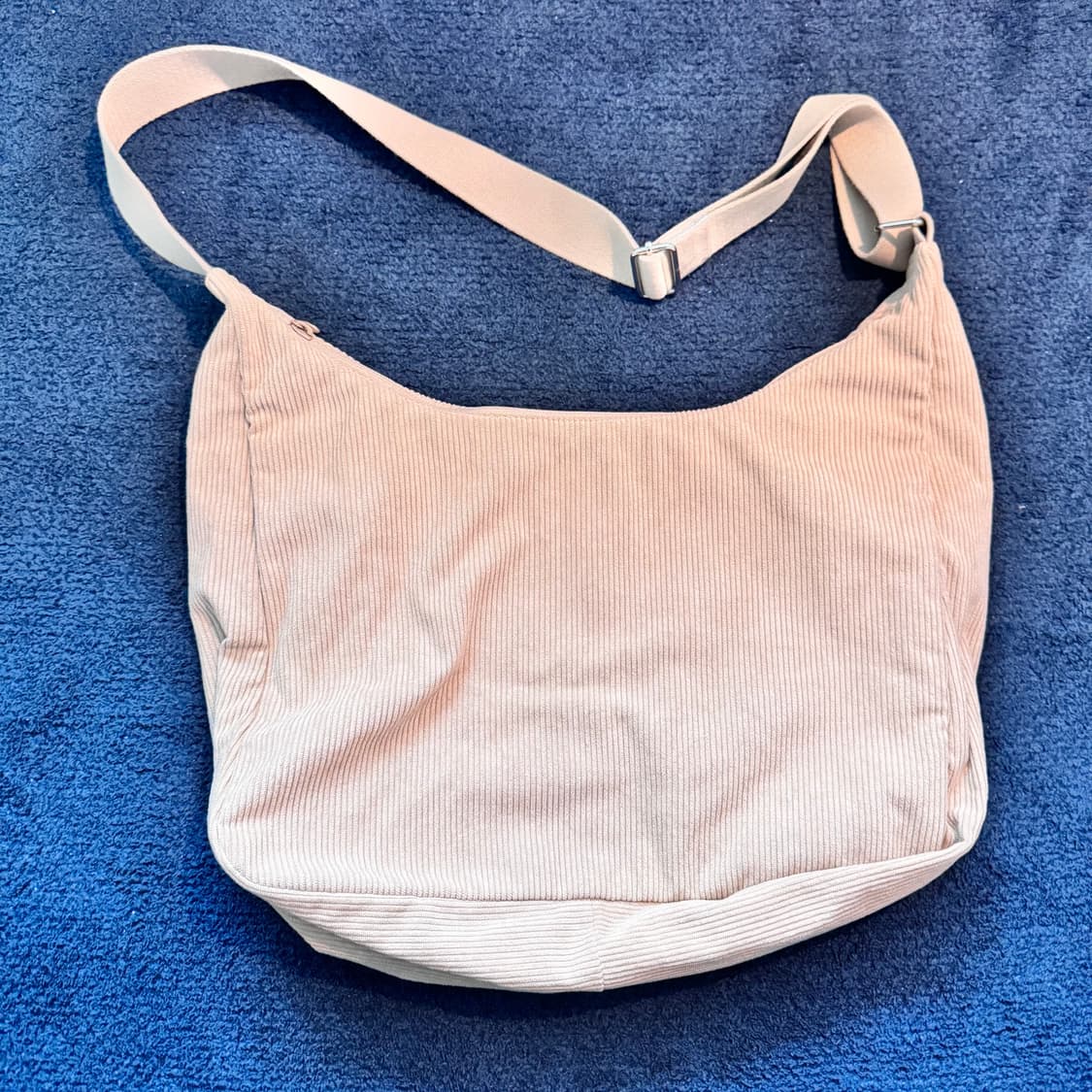 일본 유니클로 아이보리 코듀로이 크로스백 상품이미지1