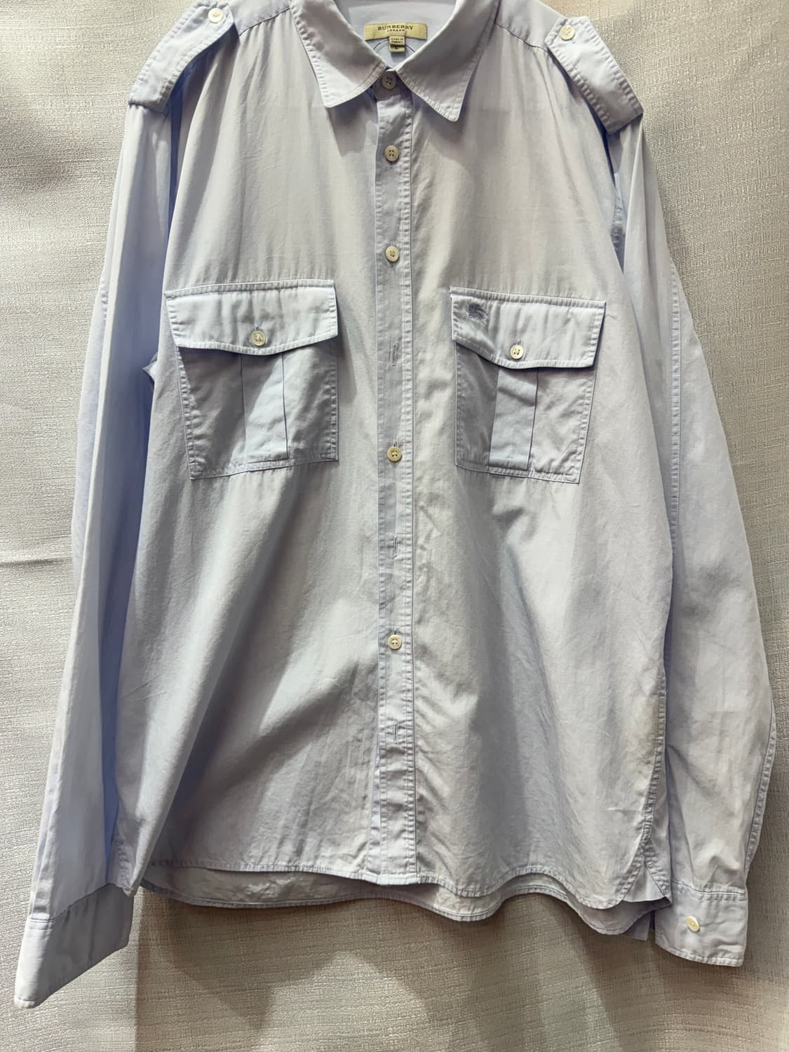버버리 런던 밀리터리 견장 투포켓 셔츠L(L) 상품이미지1