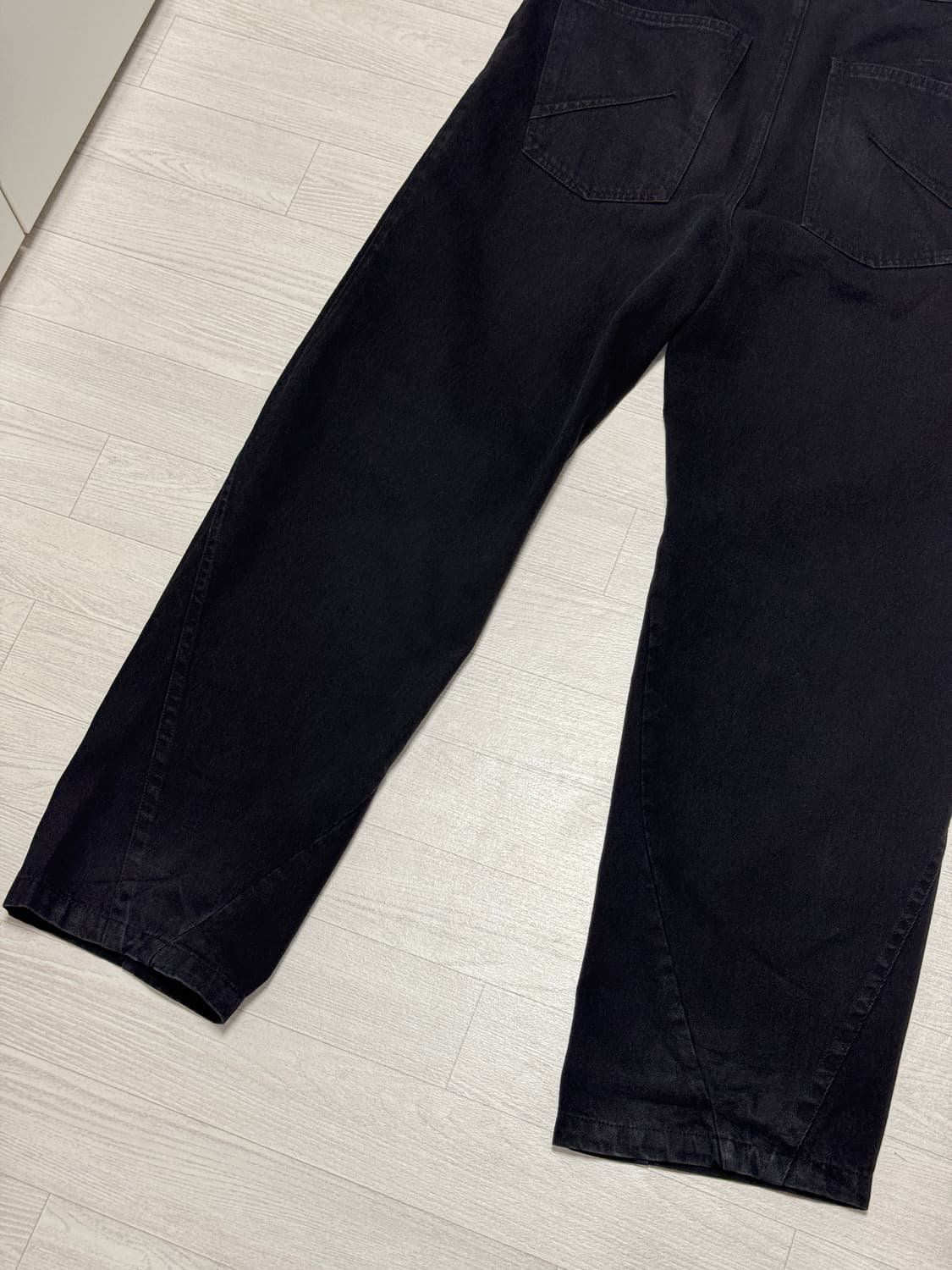 일류 Misaligned denim pants (Black) 1 상품이미지8