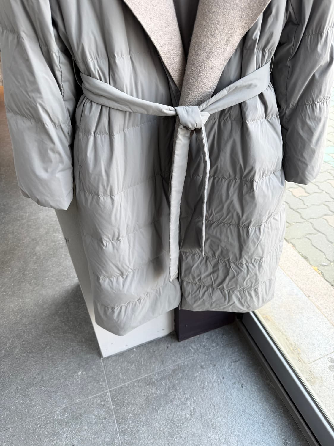 82/ 더캐시미어 20FW 구스다운 패딩 코트 상품이미지5