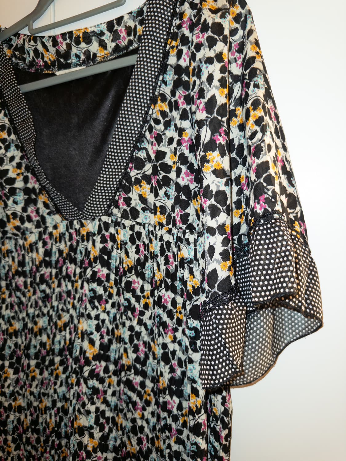 빈티지 플라워패턴 브이넥 프릴 여름 원피스 상품이미지2