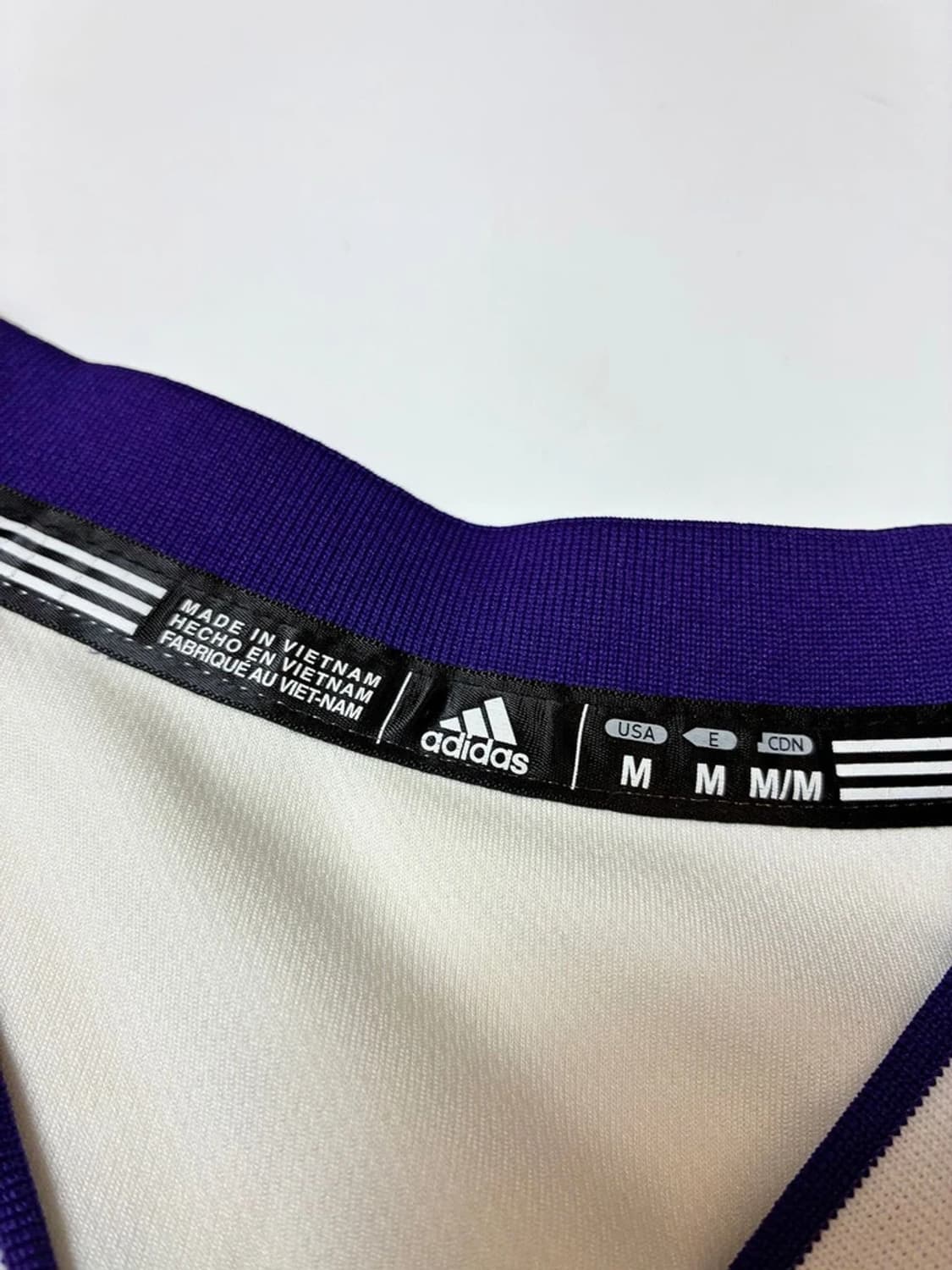 아디다스 x 코비 브라이언트 LA 레이커스 아이콘 저지 PN9177 상품이미지9