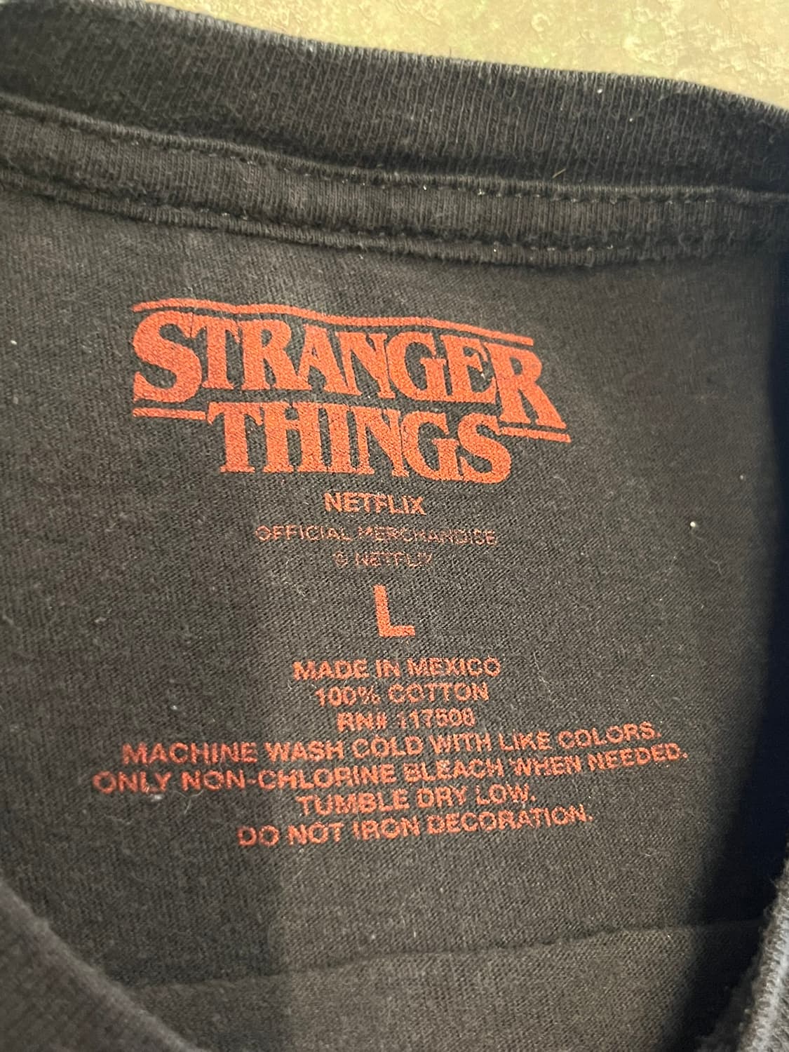 [L] 넷플릭스 기묘한이야기 그래픽 오피셜 머천 반팔 티셔츠 상품이미지7