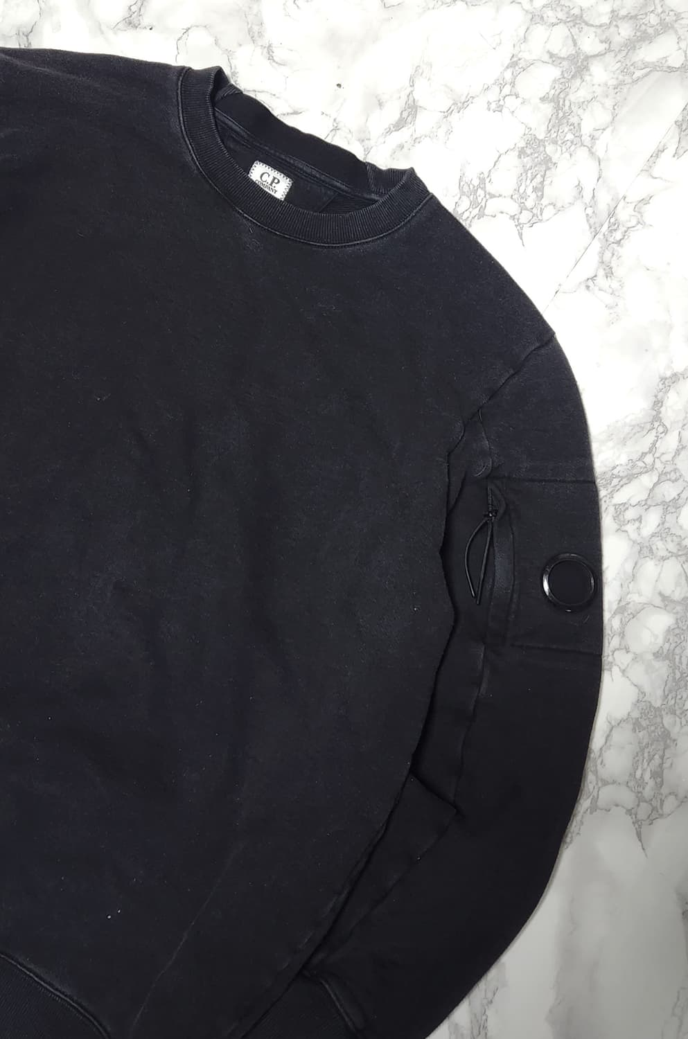 XL CP 컴퍼니 블랙 워싱 맨투맨 상품이미지1